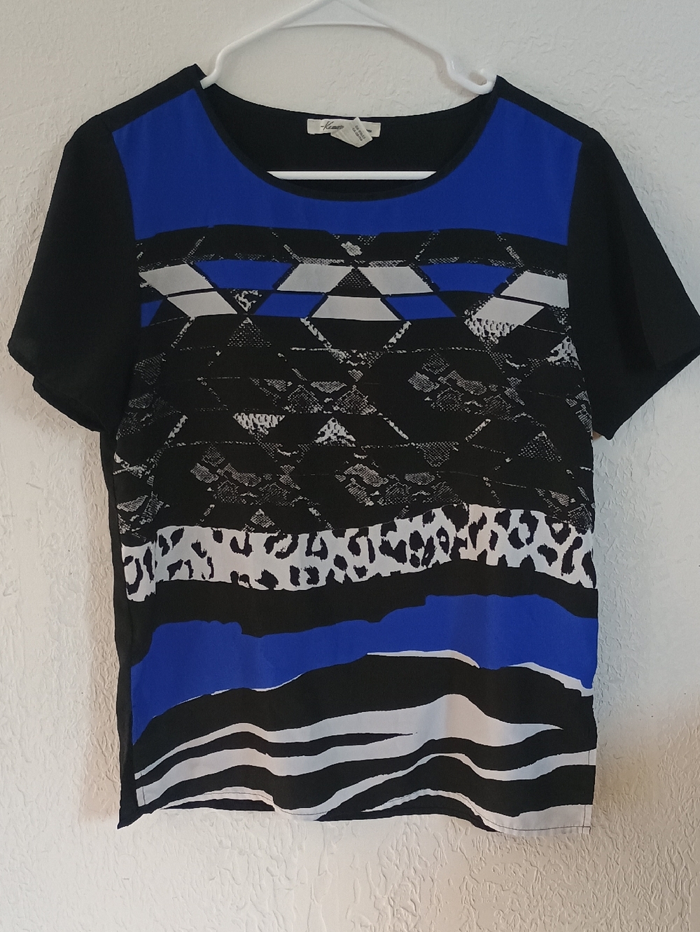 Kenneth Cole New York Black & White Labeled Garment